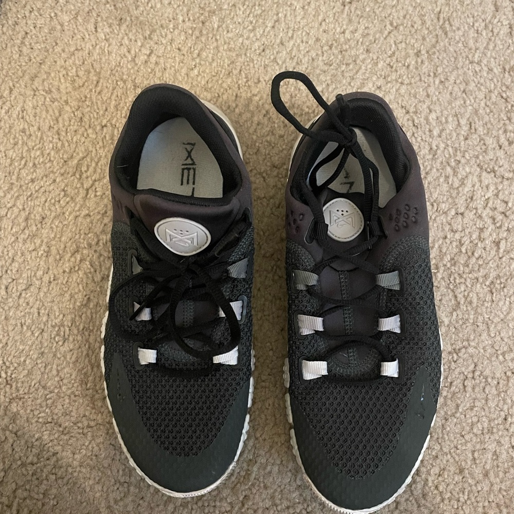 Men's Black and Gray Athletic Shoes